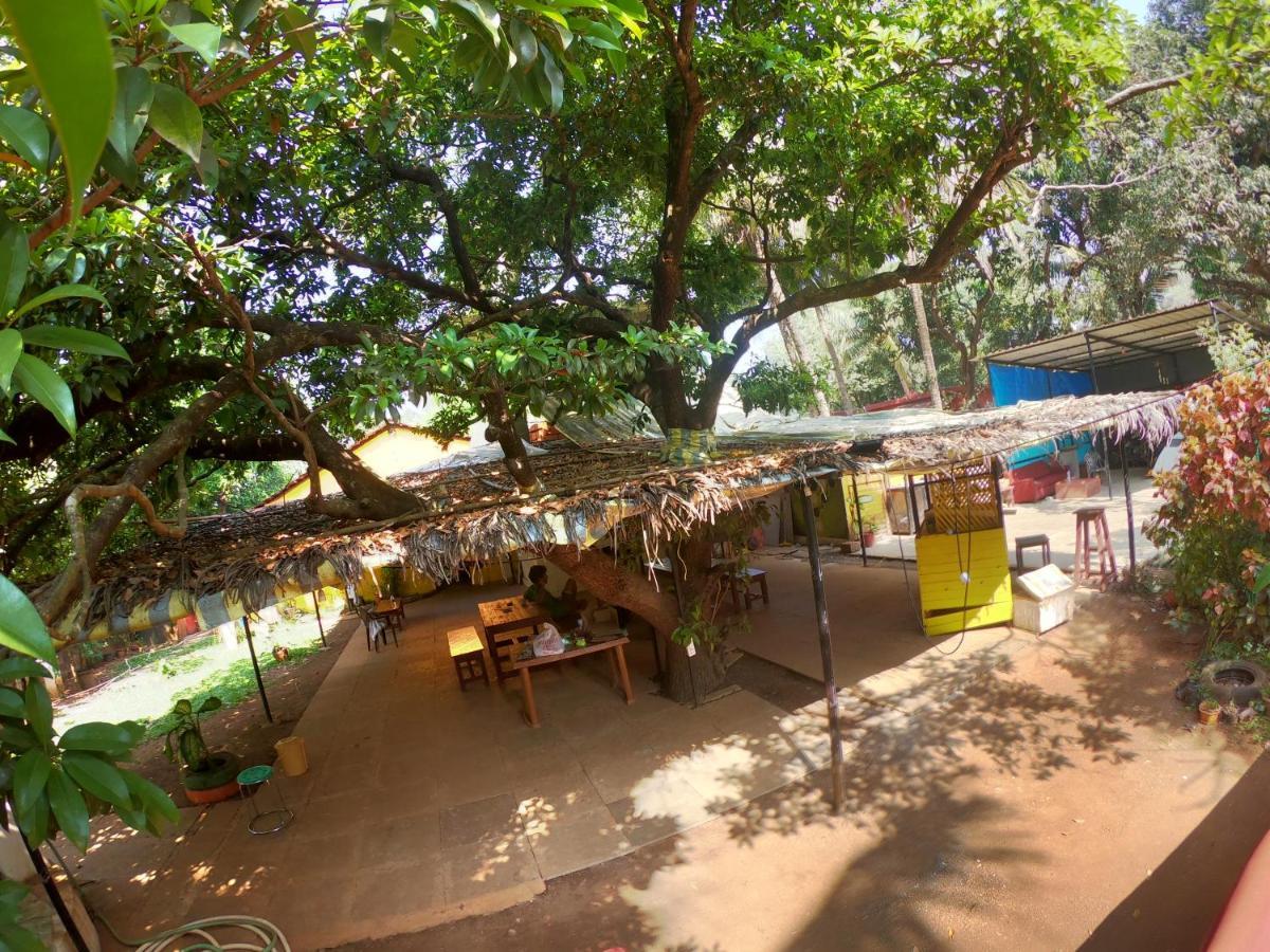 Gaia Hostels Anjuna Luaran gambar