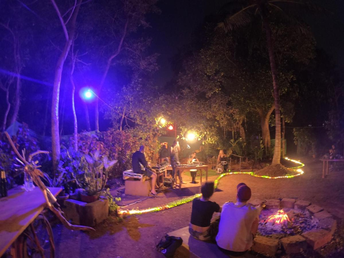 Gaia Hostels Anjuna Luaran gambar