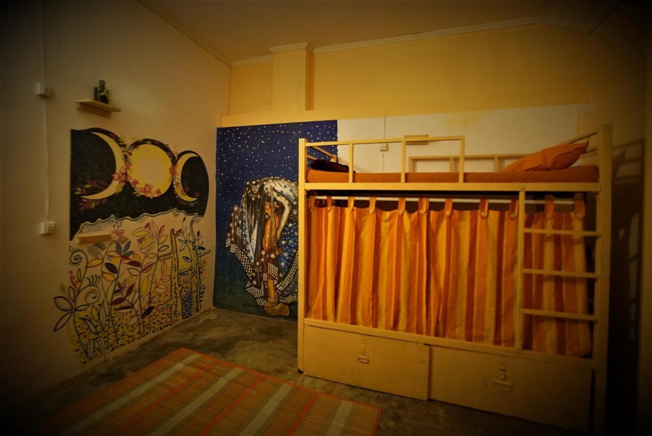 Gaia Hostels Anjuna Luaran gambar