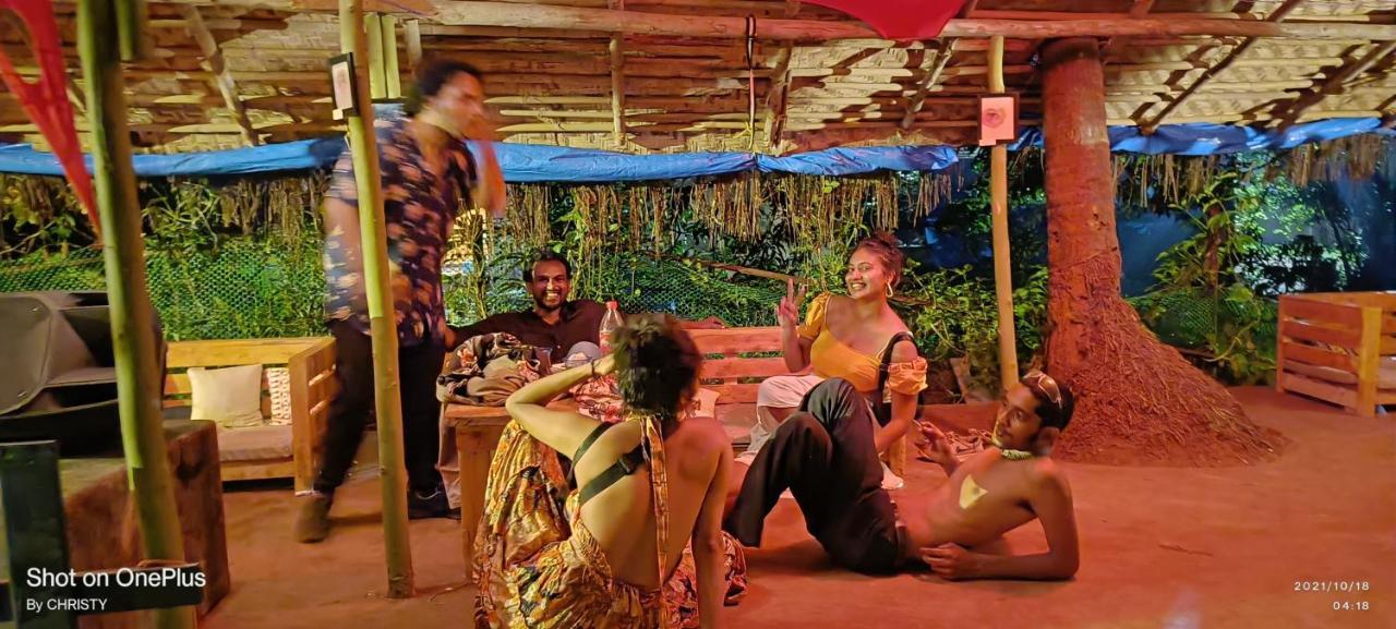 Gaia Hostels Anjuna Luaran gambar