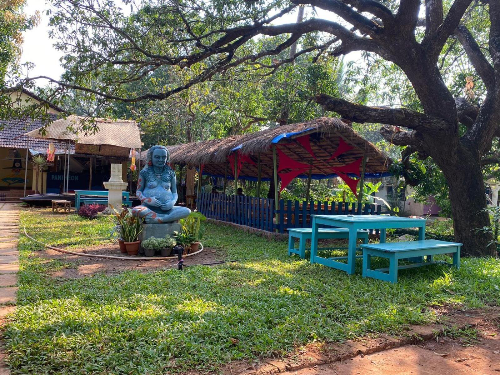 Gaia Hostels Anjuna Luaran gambar